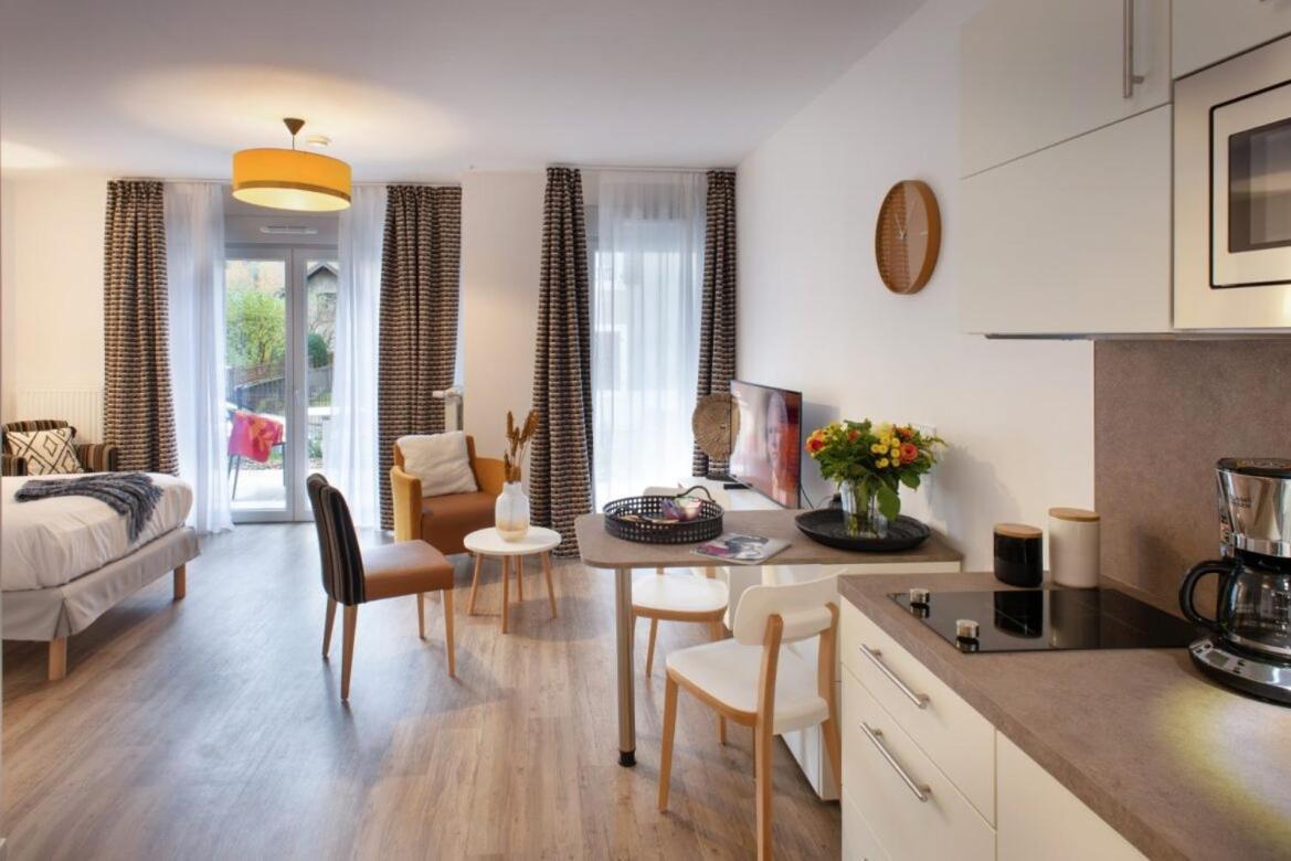 Domitys L'Alliacee - Residence Services Seniors Achères Kültér fotó